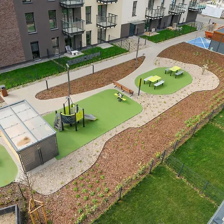 Tasteful With Parking And Gym By Renters * Poznan