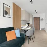 דירה Tasteful With Parking And Gym By Renters