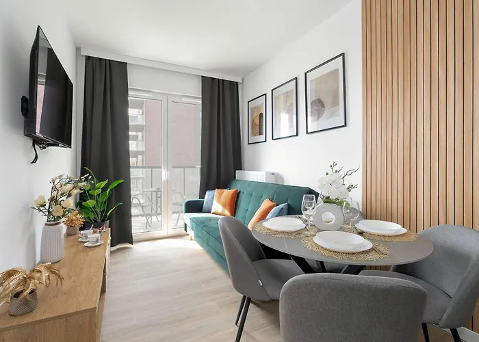 Tasteful With Parking And Gym By Renters Apartment Poznan