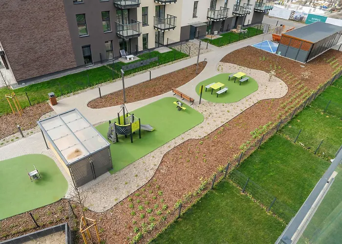 Tasteful With Parking And Gym By Renters * Poznan